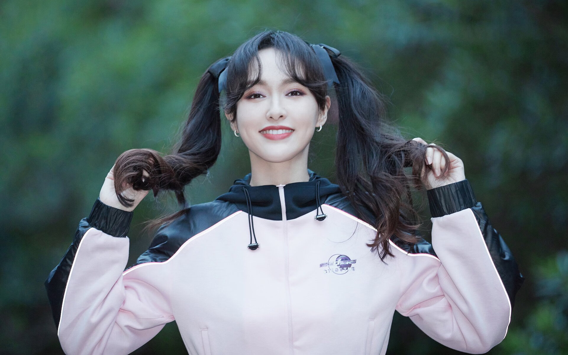 九游网-最美赛道巡游：沿途风景美得像画，最美车道