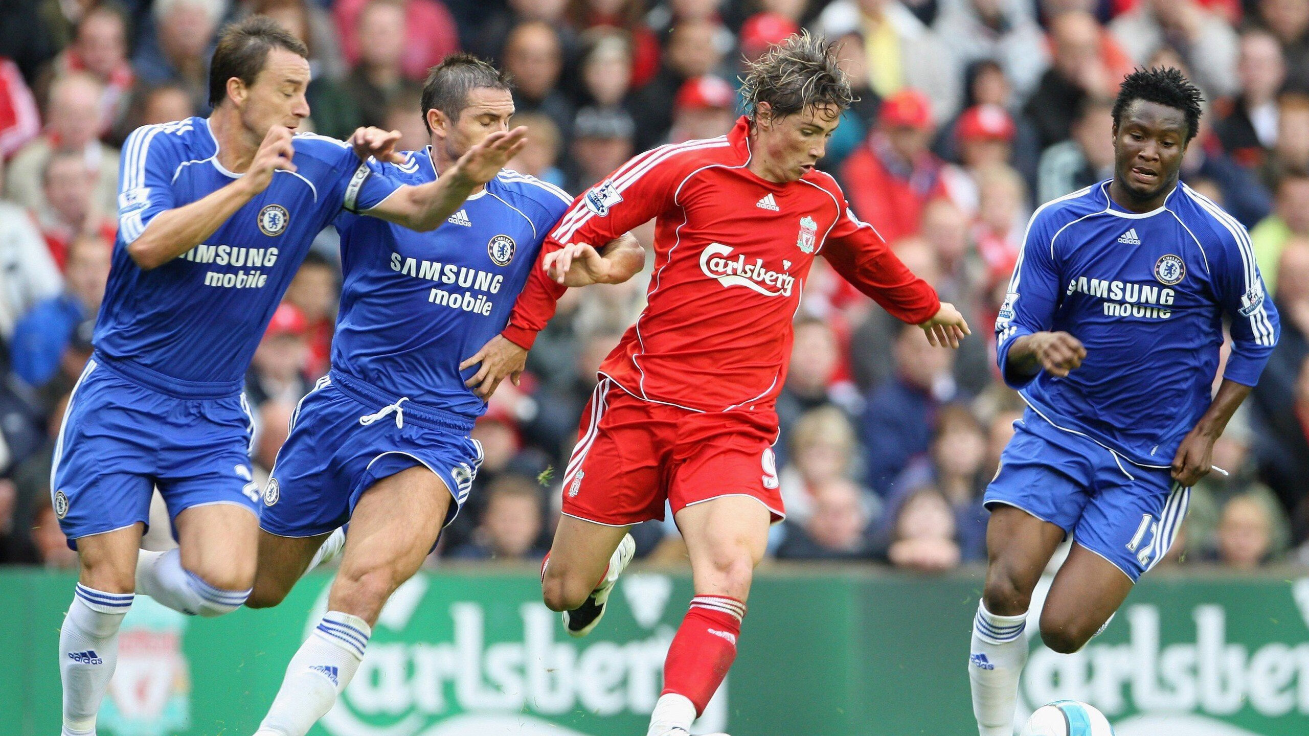 球场“王者之战”:顶级豪门的巅峰对决,王者之战什么意思