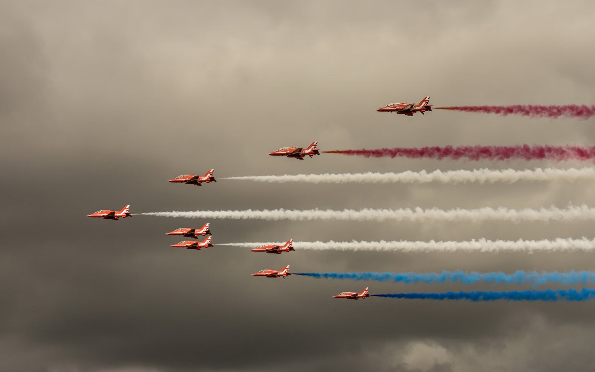 九游网页版入口-顶级战队的秘密训练营：探索背后的策略与纪律，lol秘密战队