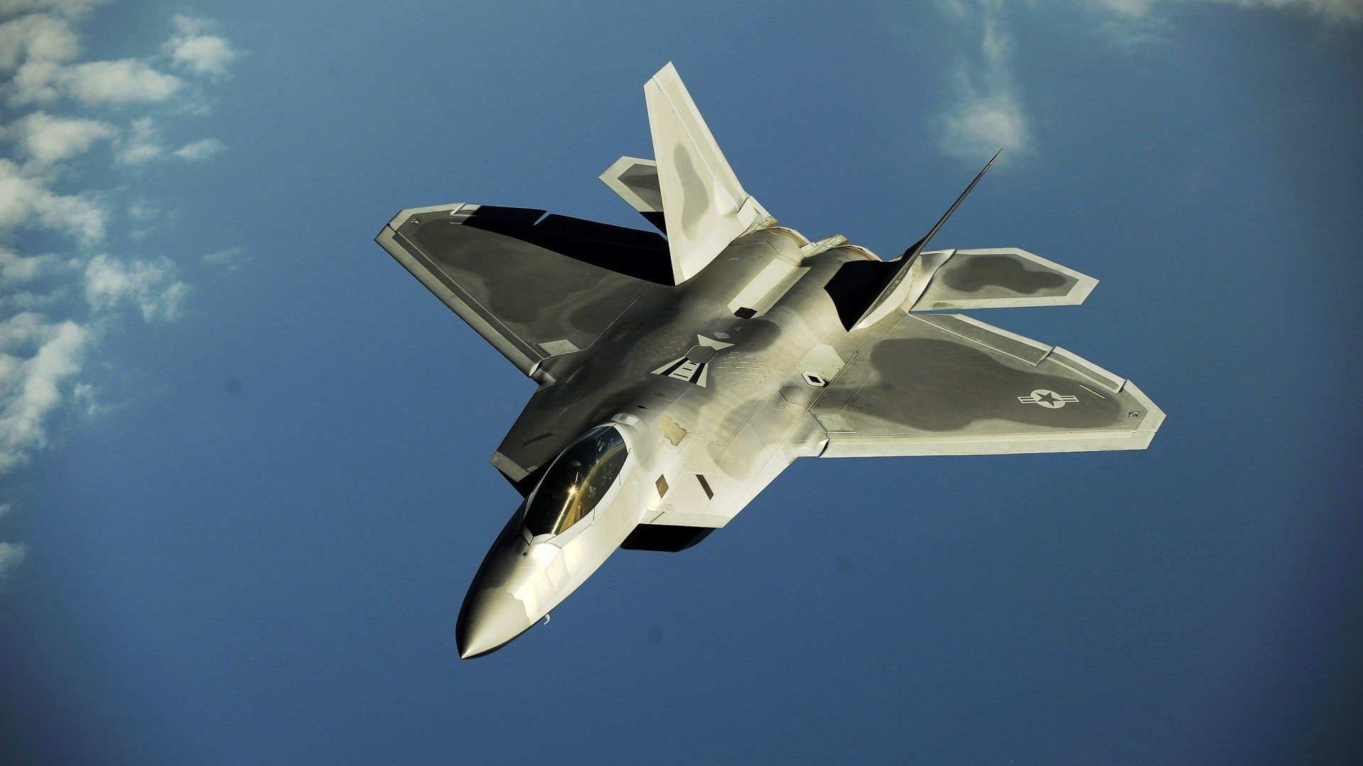 悬念丛生高尔夫赛场突发状况,高尔夫球场事件是怎么回事