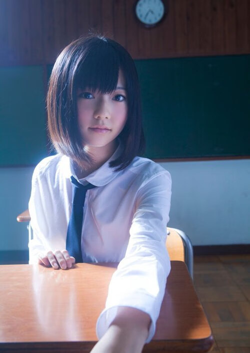 九游网页版官网-梅西助攻帽子戏法，巴萨主场轻松获胜，梅西带领巴萨