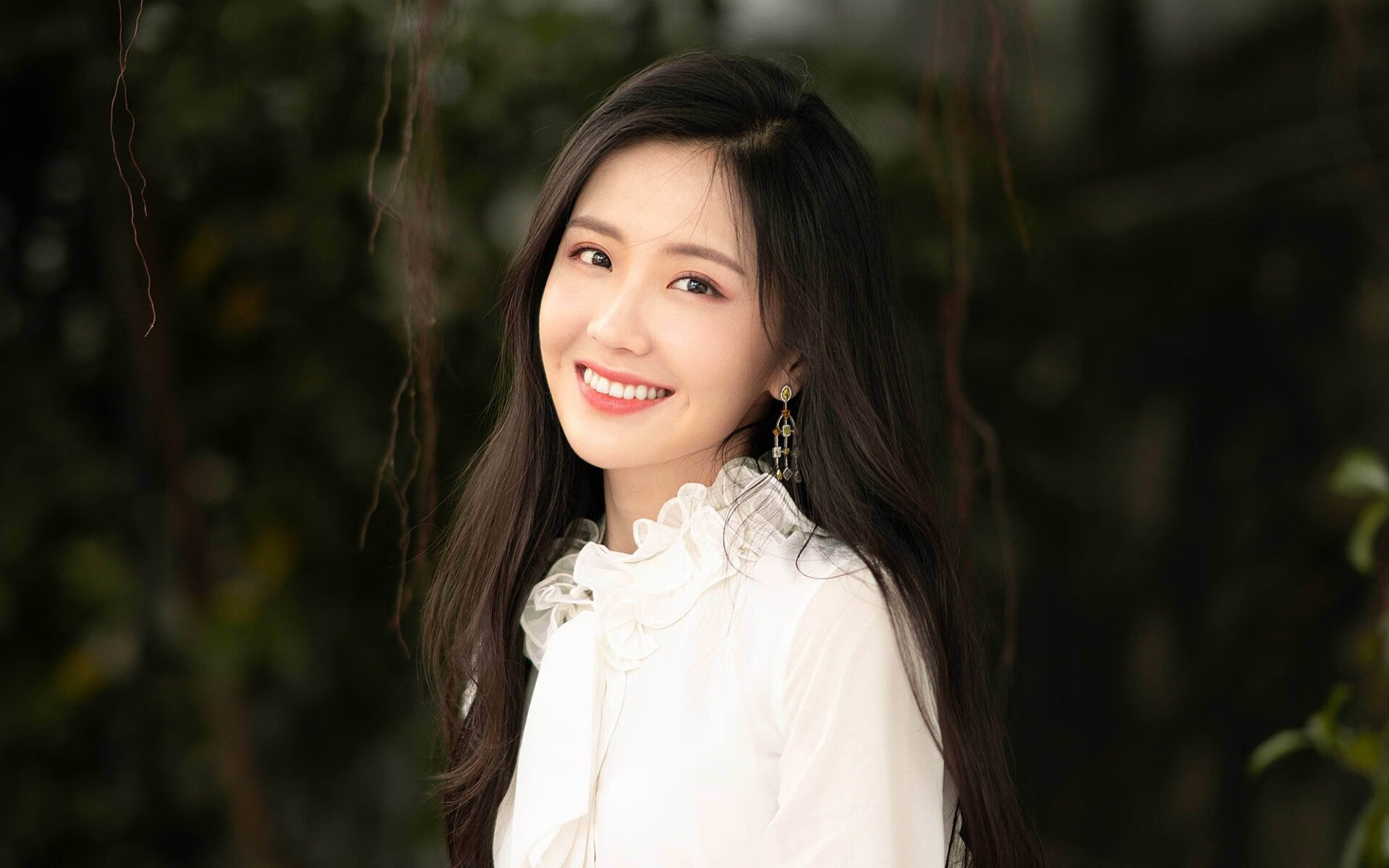 九游游戏中心-“金牛区城北体育馆：运动舞蹈赛场上的舞者们挑战极限，谁能舞出最强节奏？”